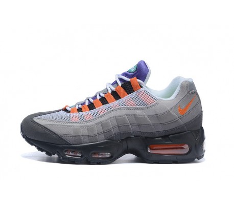 Women/Men Nike Air Max 95 OG QS Blacksafety Orangevolt Sneakers 810374 078